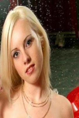 Pehmeä Emilia  Escort Oulu