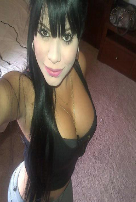 Silkkinen Hurma  Escort Turku