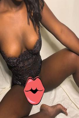 Viettelevä Neela  Escort Kouvola