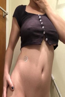 Jantse  Escort Akaa