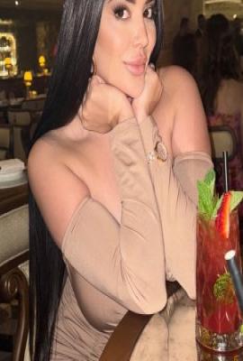 Adriana  Escort Helsinki